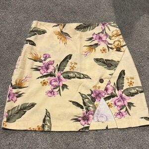 Billabong Cream and Purple Floral Mini Skirt